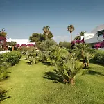 Robinson Apulia 4* Удженто