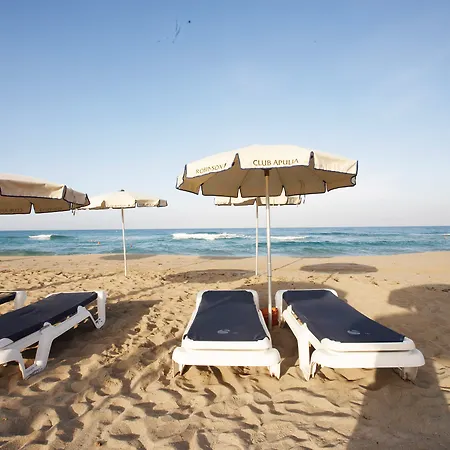 Robinson Apulia 4*